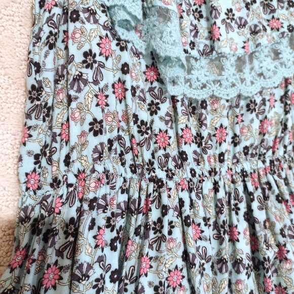 EUC Girl's Summer Dress, Size 10-12 - Picture 3 of 6